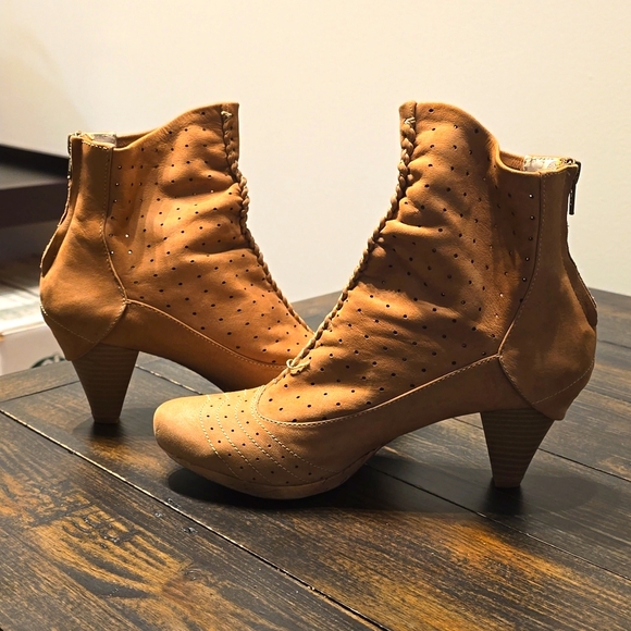 Size 37 tan leather ankle boots - Picture 4 of 5